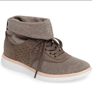 UGG Islay Women's Knit Sneaker Bootie